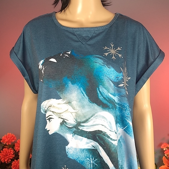 Disney Elsa Frozen 2 Night Shirt size M/L OUT OF PRINT - Picture 4 of 16